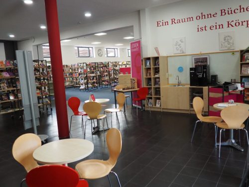 Tische Cafeteria